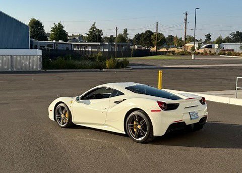 Used 2019 Ferrari 488 GTB RWD image 20