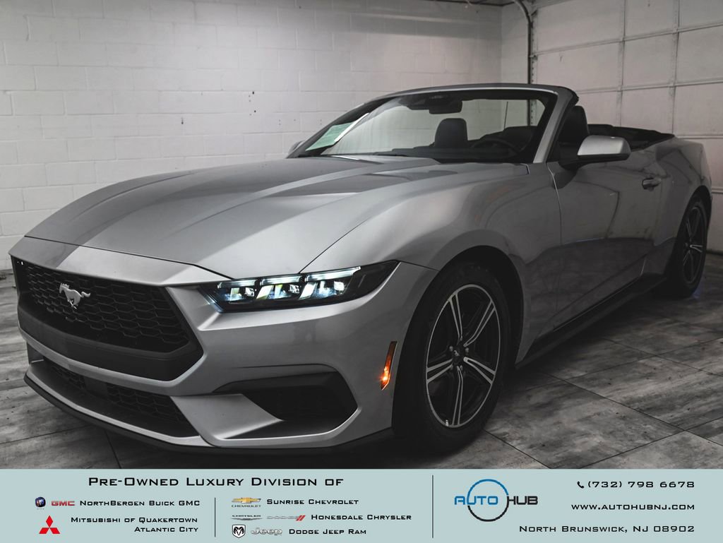 Used 2025 Ford Mustang Premium image 1