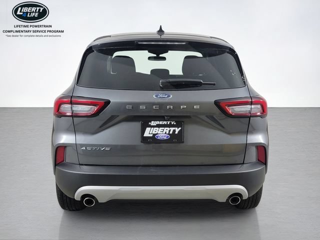 Used 2023 Ford Escape Active w/ Cold Weather Package FWD image 4