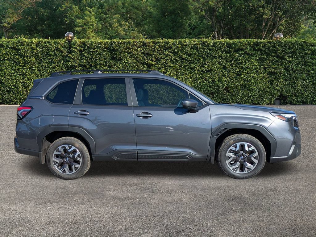 New 2026 Subaru Forester Premium AWD/4WD image 3