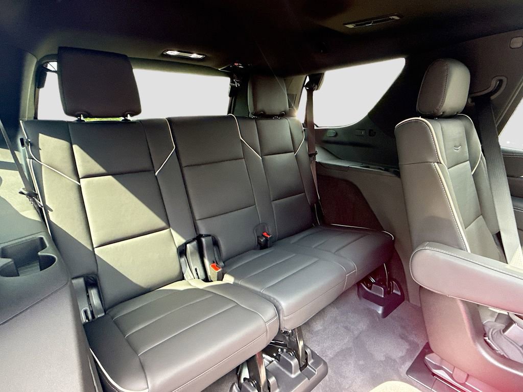 New 2025 Cadillac Escalade Premium Luxury image 29