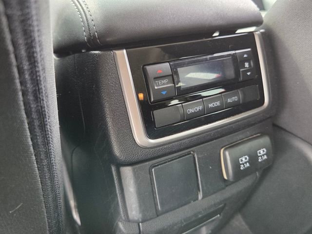 Used 2021 Subaru Ascent Premium w/ Convenience Package image 14
