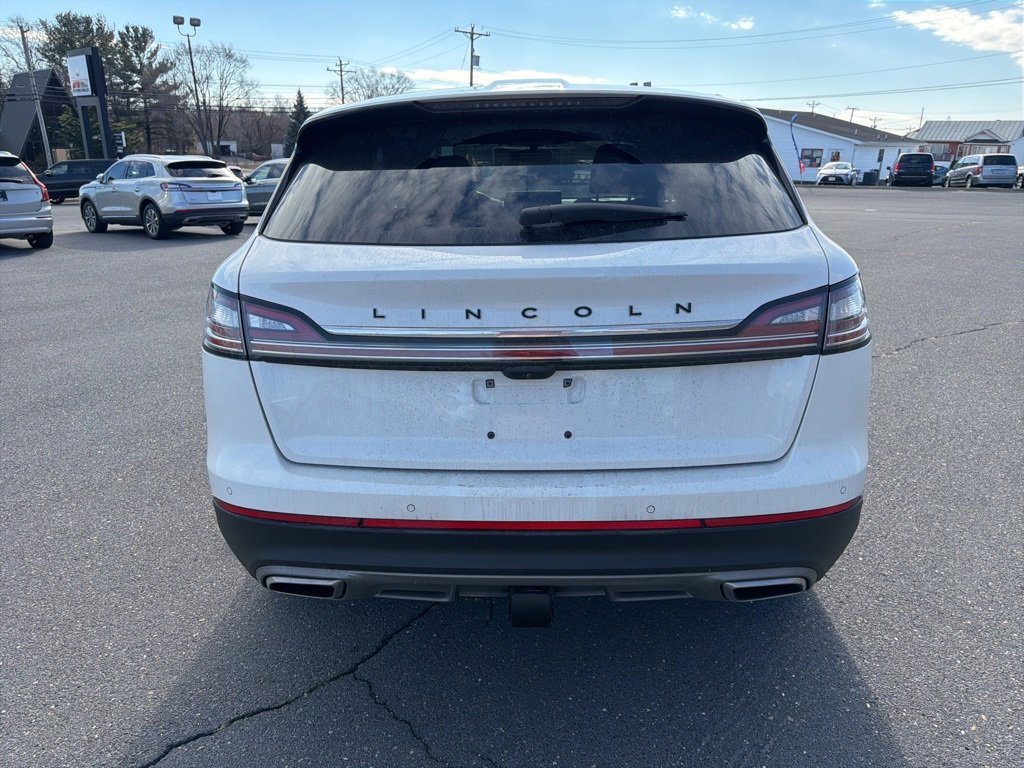 Certified 2022 Lincoln Nautilus Black Label w/ Class II Trailer Tow Package image 4