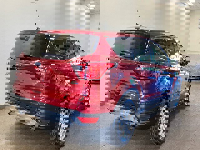 Used 2019 Ford Escape SE image 8