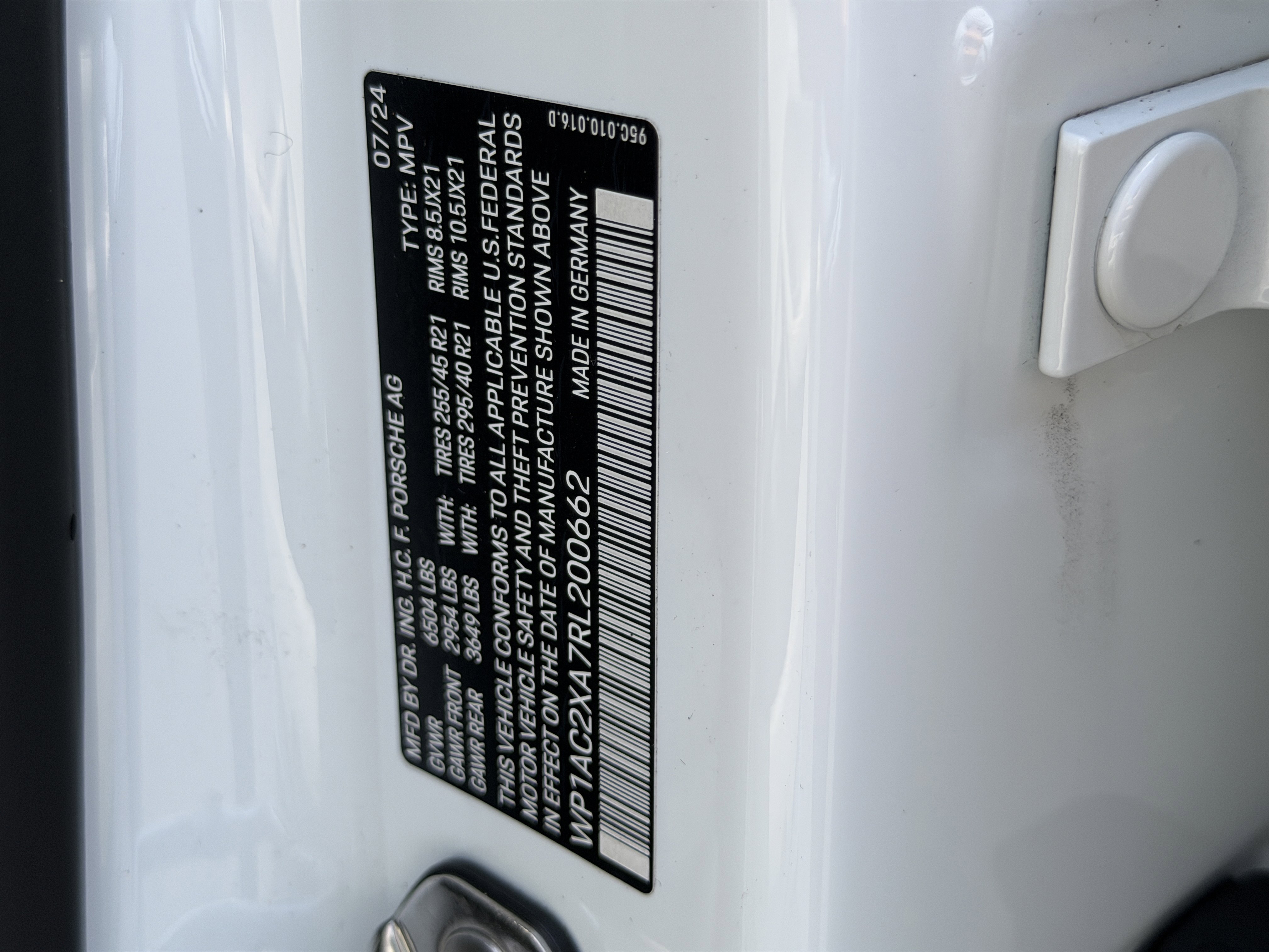 Certified 2024 Porsche Macan Turbo Electric image 28