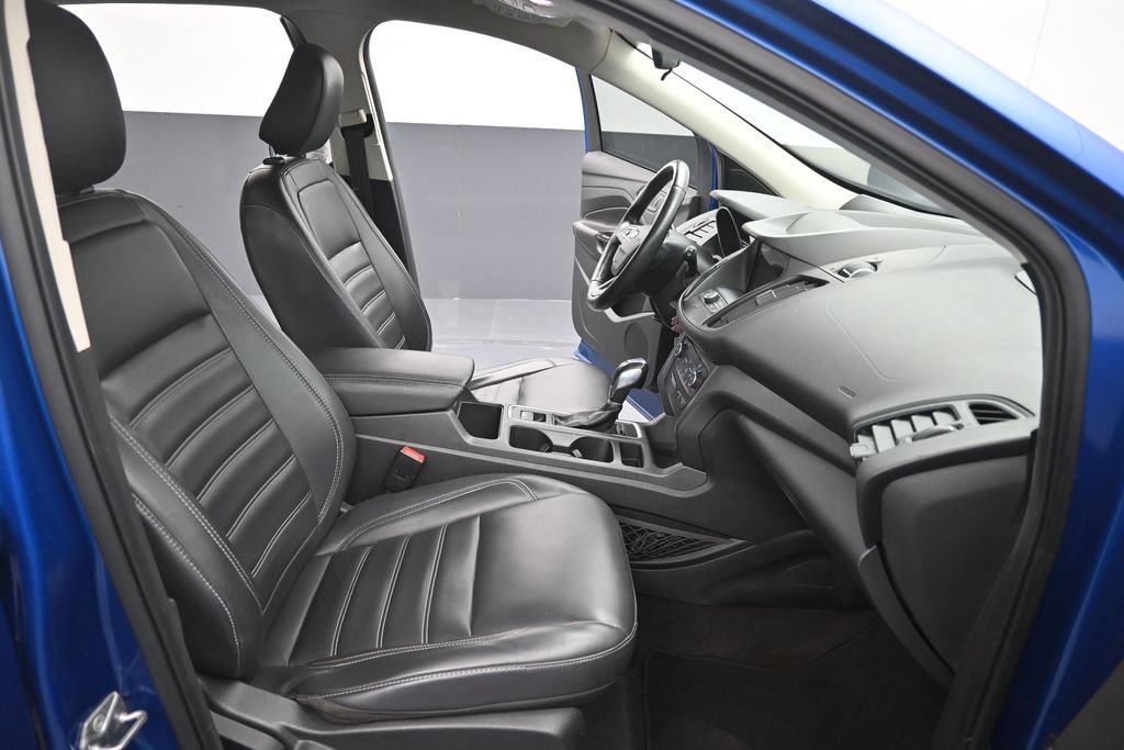 Used 2019 Ford Escape SEL FWD image 16