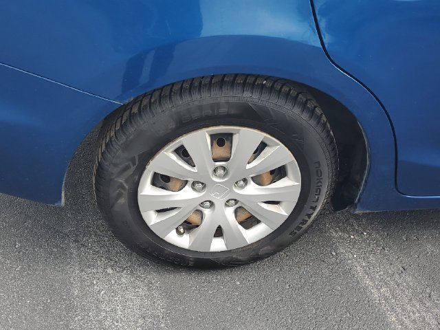 Used 2012 Honda Civic LX image 5