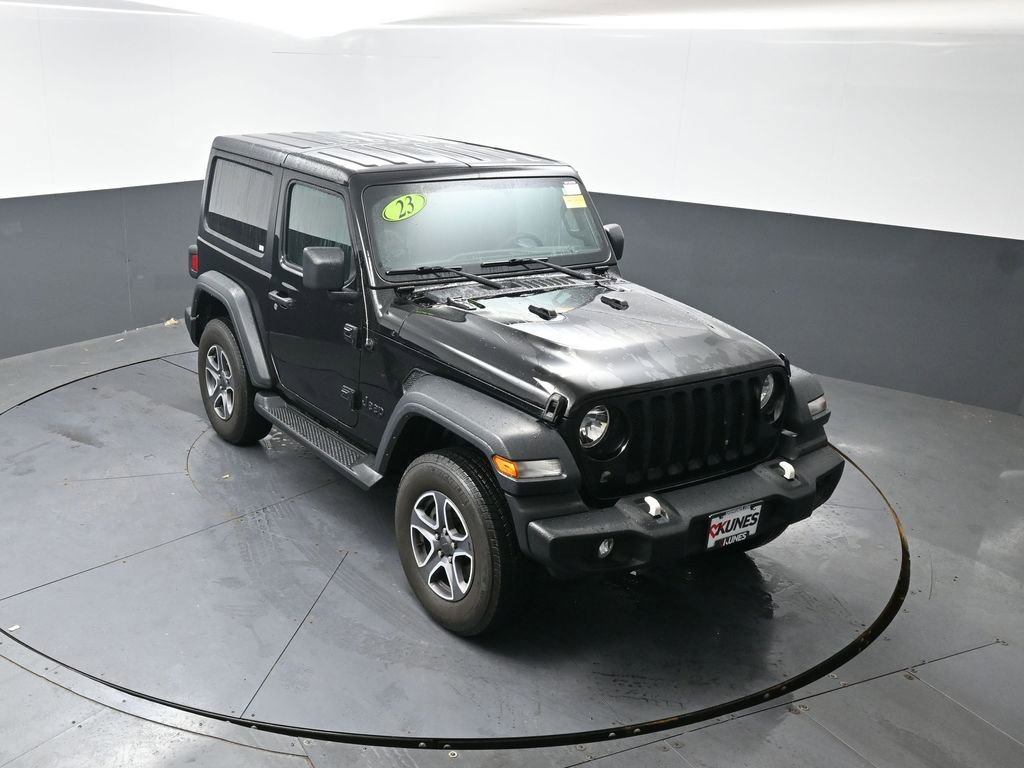 Used 2023 Jeep Wrangler Sport S image 43