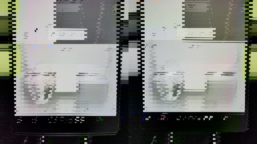 Used 2020 Tesla Model Y Long Range image 22