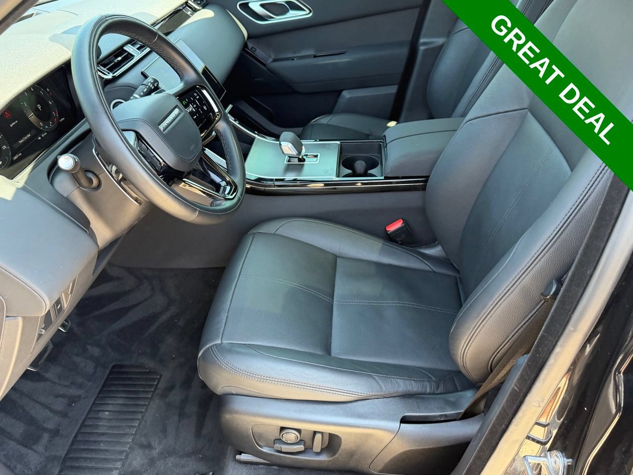 Used 2025 Land Rover Range Rover Velar Dynamic SE AWD/4WD image 32