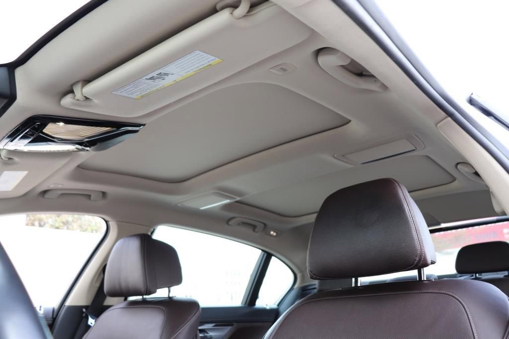 Used 2016 BMW 740i RWD image 62