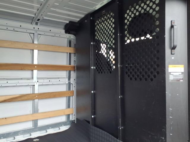 Used 2025 RAM ProMaster 2500 w/ U-Haul Equipment Group FWD image 12