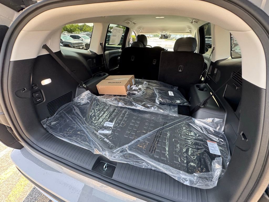 New 2026 Hyundai Ioniq 9 SEL AWD/4WD image 32