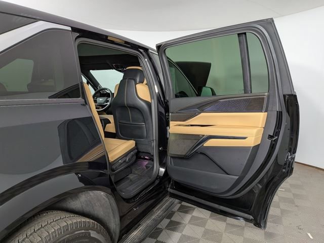 New 2025 Cadillac Escalade IQ Luxury 2 AWD/4WD image 37