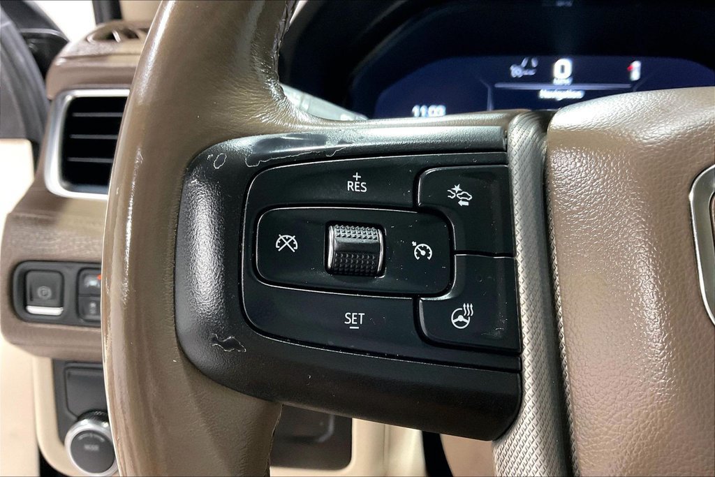 Used 2022 GMC Yukon Denali RWD image 25