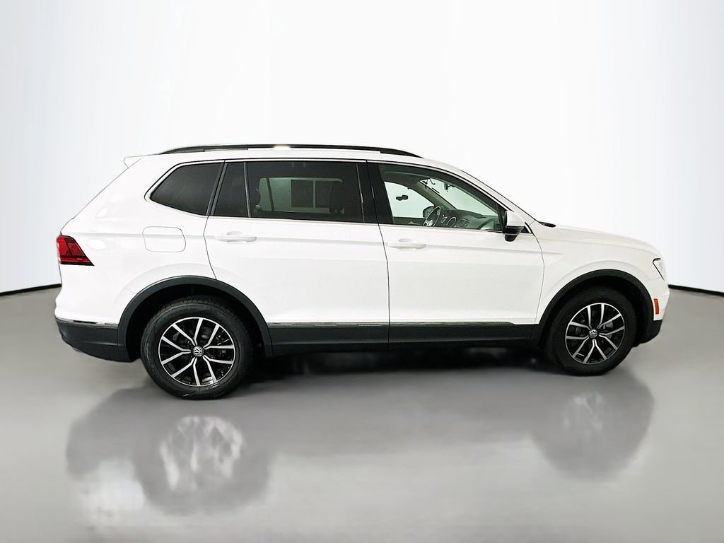 Used 2021 Volkswagen Tiguan SE image 8