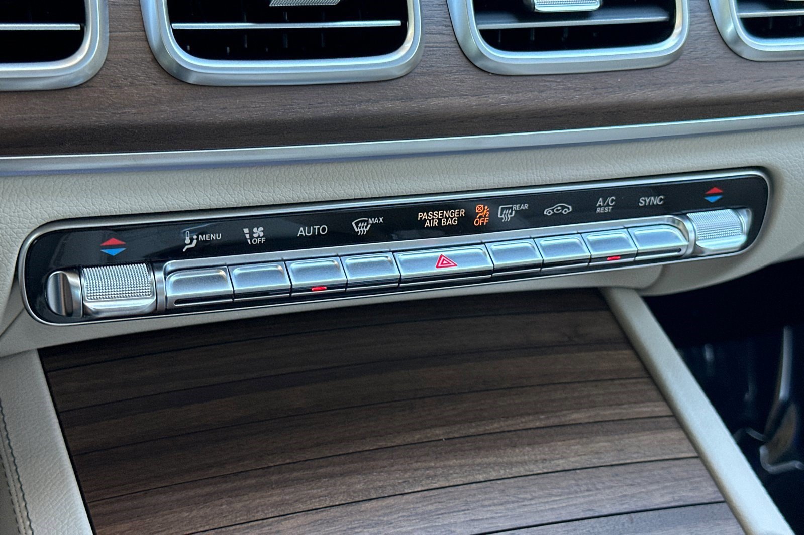New 2026 Mercedes-Benz GLE 450 4MATIC image 19