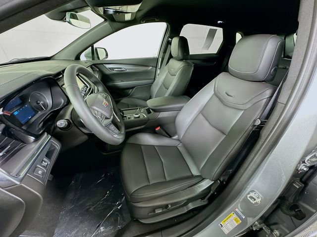 New 2025 Cadillac XT5 Luxury w/ LPO, Floor Liner Package image 13