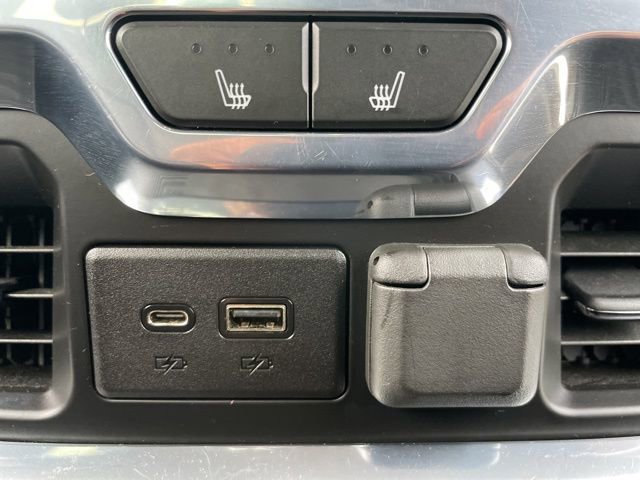 Used 2020 Chevrolet Silverado 3500 LTZ w/ LTZ Premium Package image 31