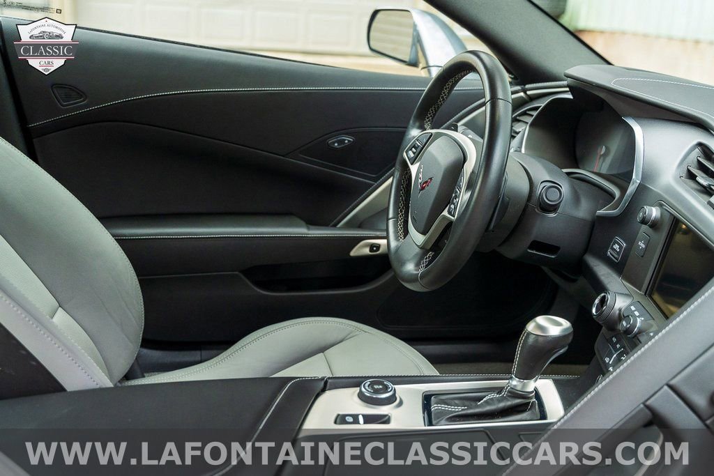 Used 2014 Chevrolet Corvette Base w/ Battery Protection Package image 69