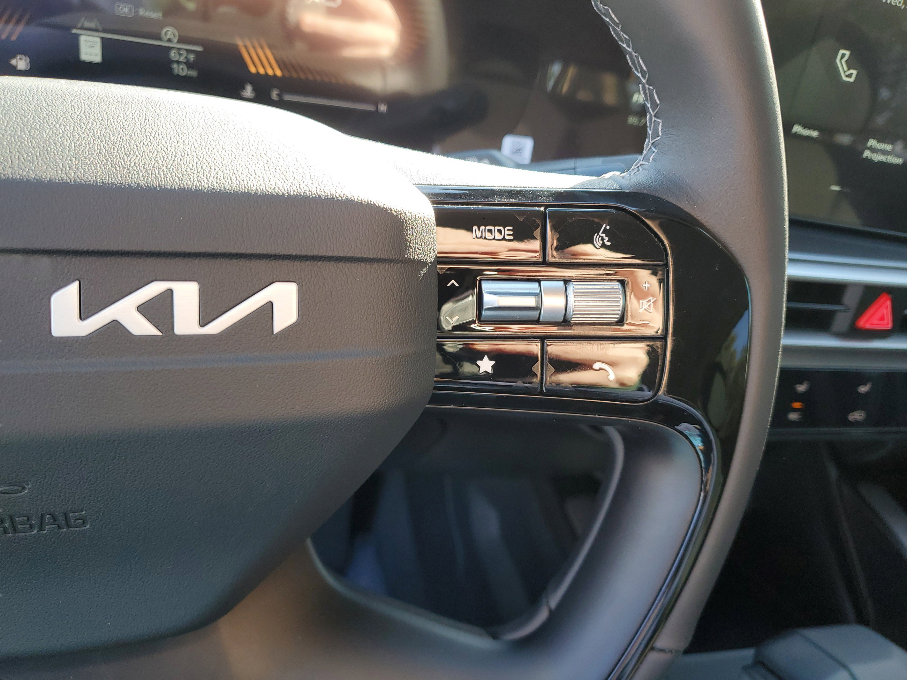 New 2026 Kia Sorento LX FWD image 26