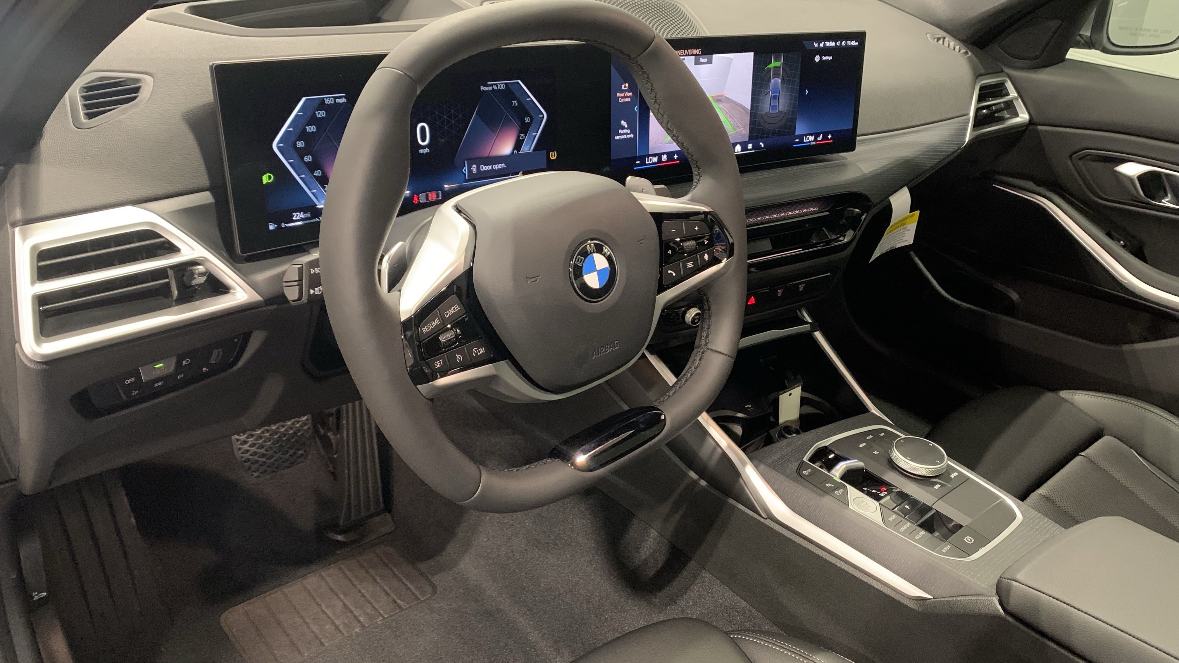 Certified 2025 BMW 330i Sedan w/ Premium Package RWD image 13