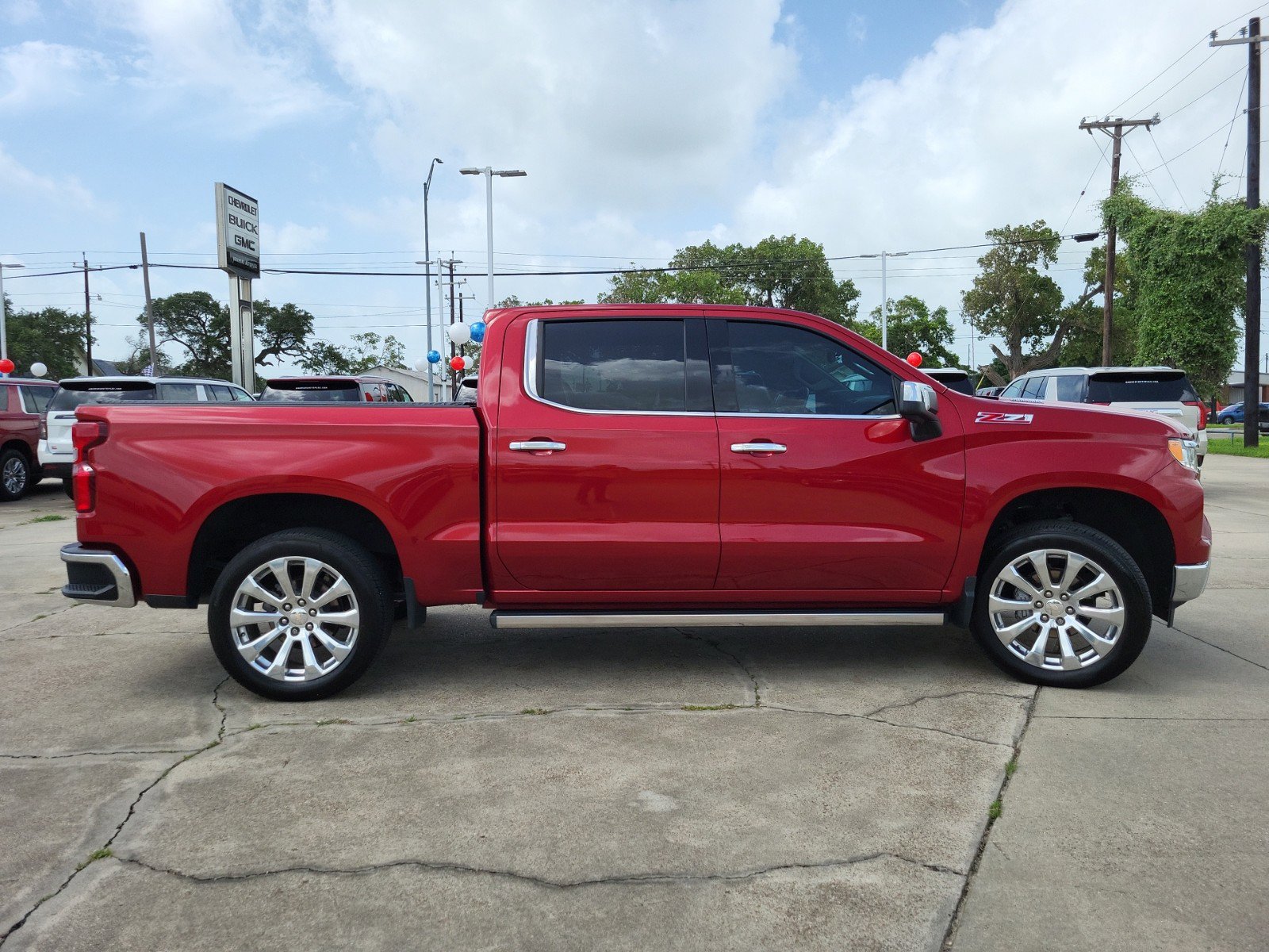 Used 2022 Chevrolet Silverado 1500 LTZ w/ LTZ Premium Texas Edition image 4