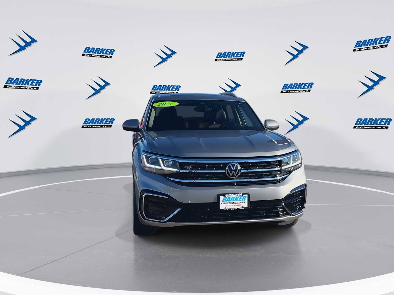 Used 2021 Volkswagen Atlas SEL Premium image 3