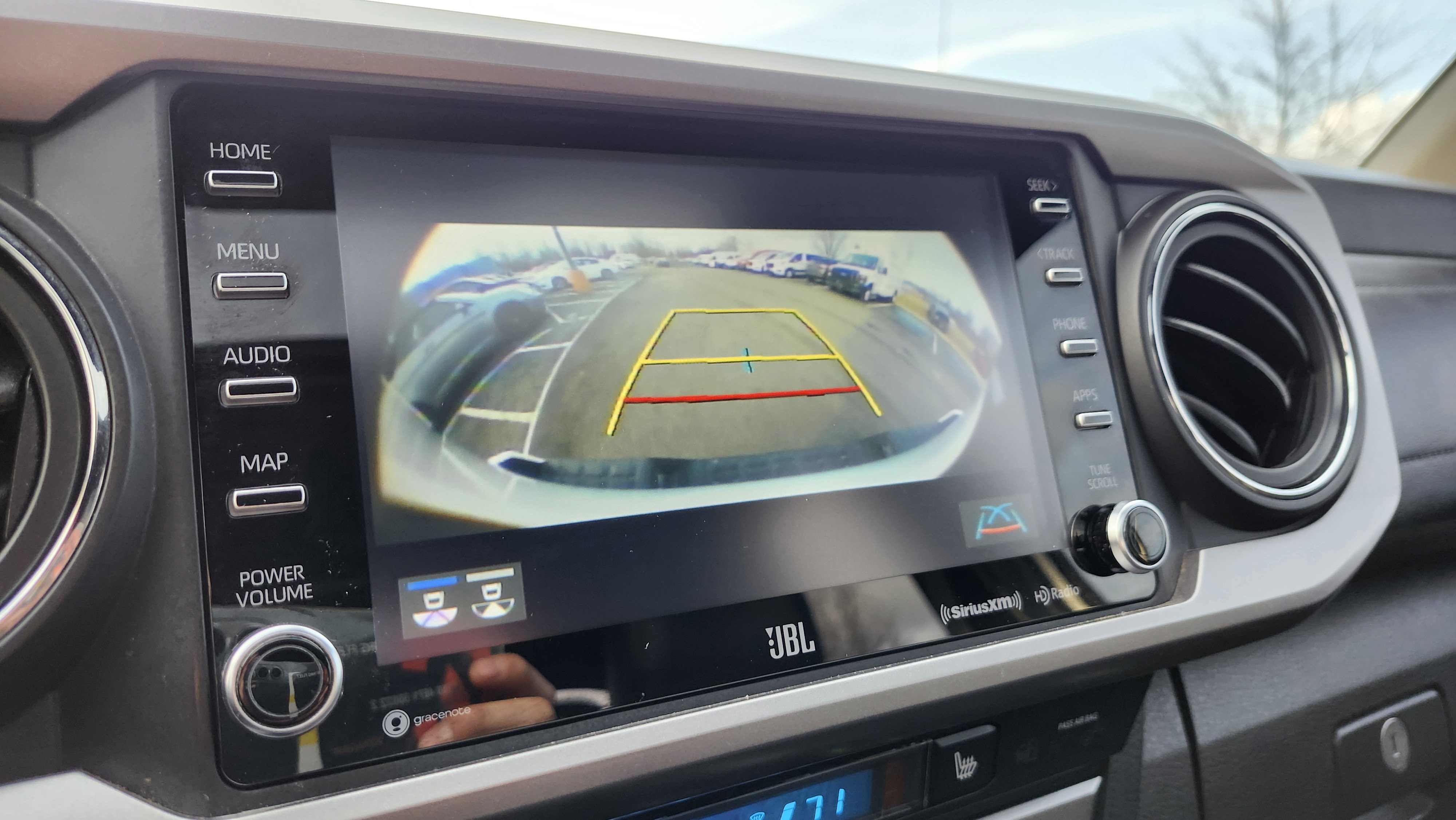 Used 2020 Toyota Tacoma Limited image 4