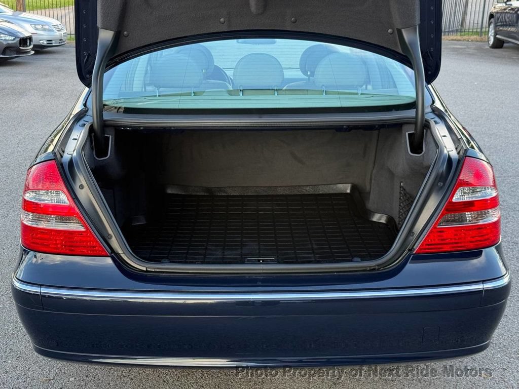Used 2004 Mercedes-Benz E 320 Sedan image 30