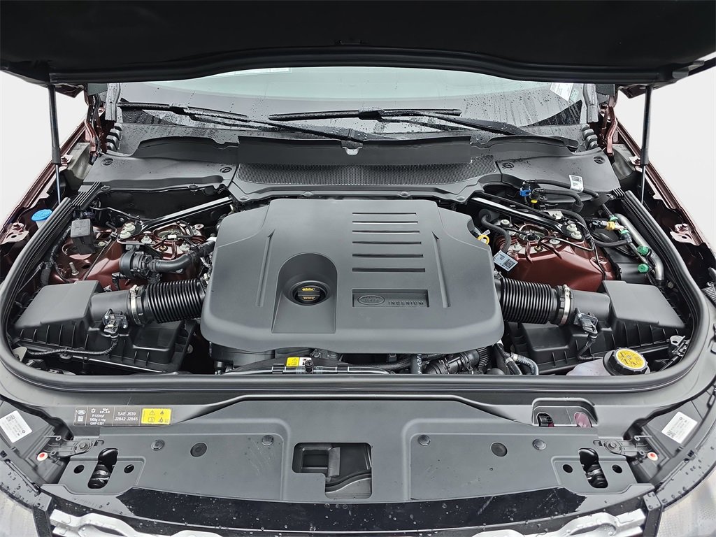 New 2026 Land Rover Discovery Limited Edition image 32