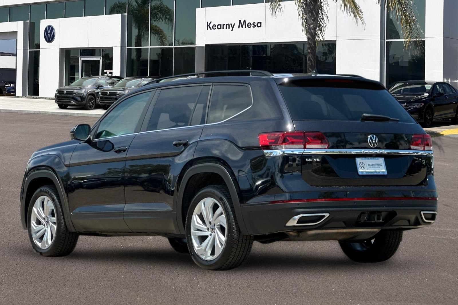 Used 2023 Volkswagen Atlas SE FWD image 6