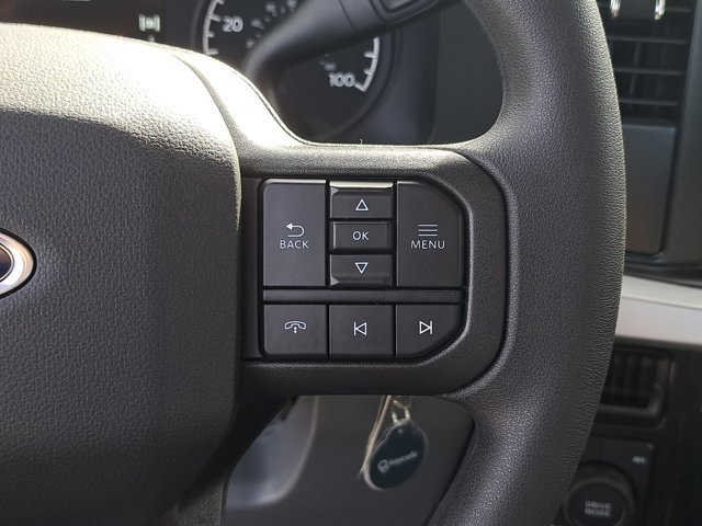 Used 2025 Ford F250 XL w/ STX Appearance Package image 27