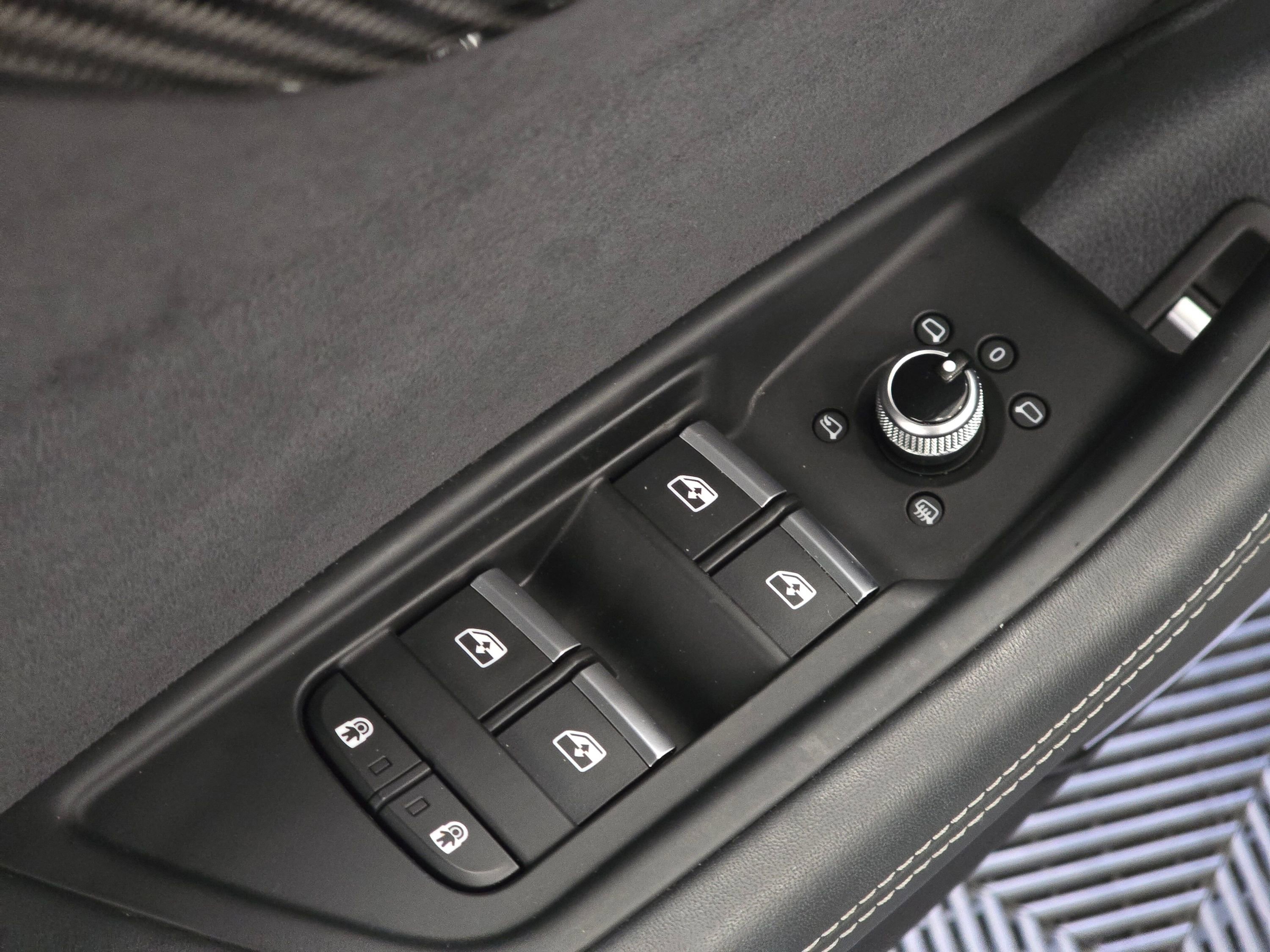 Used 2023 Audi RS 5 Sportback w/ Black Optic Carbon Package image 36