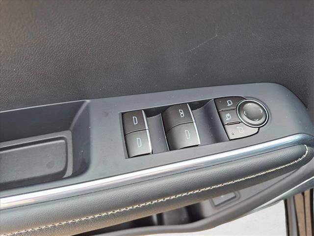Used 2026 GMC Acadia Denali w/ Super Cruise Package FWD image 12
