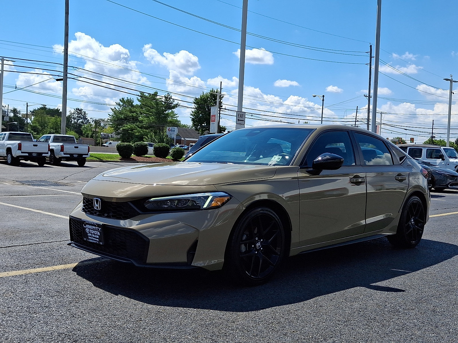 Used 2025 Honda Civic Sport image 3