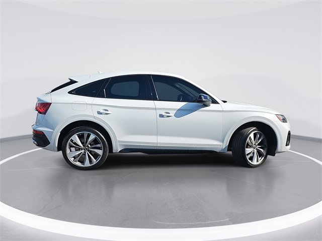 Used 2023 Audi SQ5 Premium Plus w/ Premium Plus Package image 2