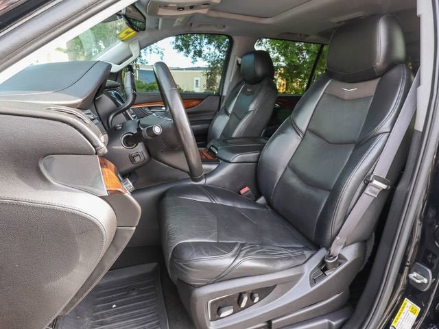 Used 2015 Cadillac Escalade ESV Luxury RWD image 15