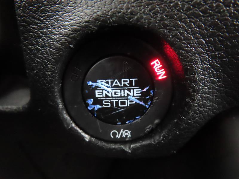 Used 2025 Dodge Durango AWD w/ Skid Plate Group image 13