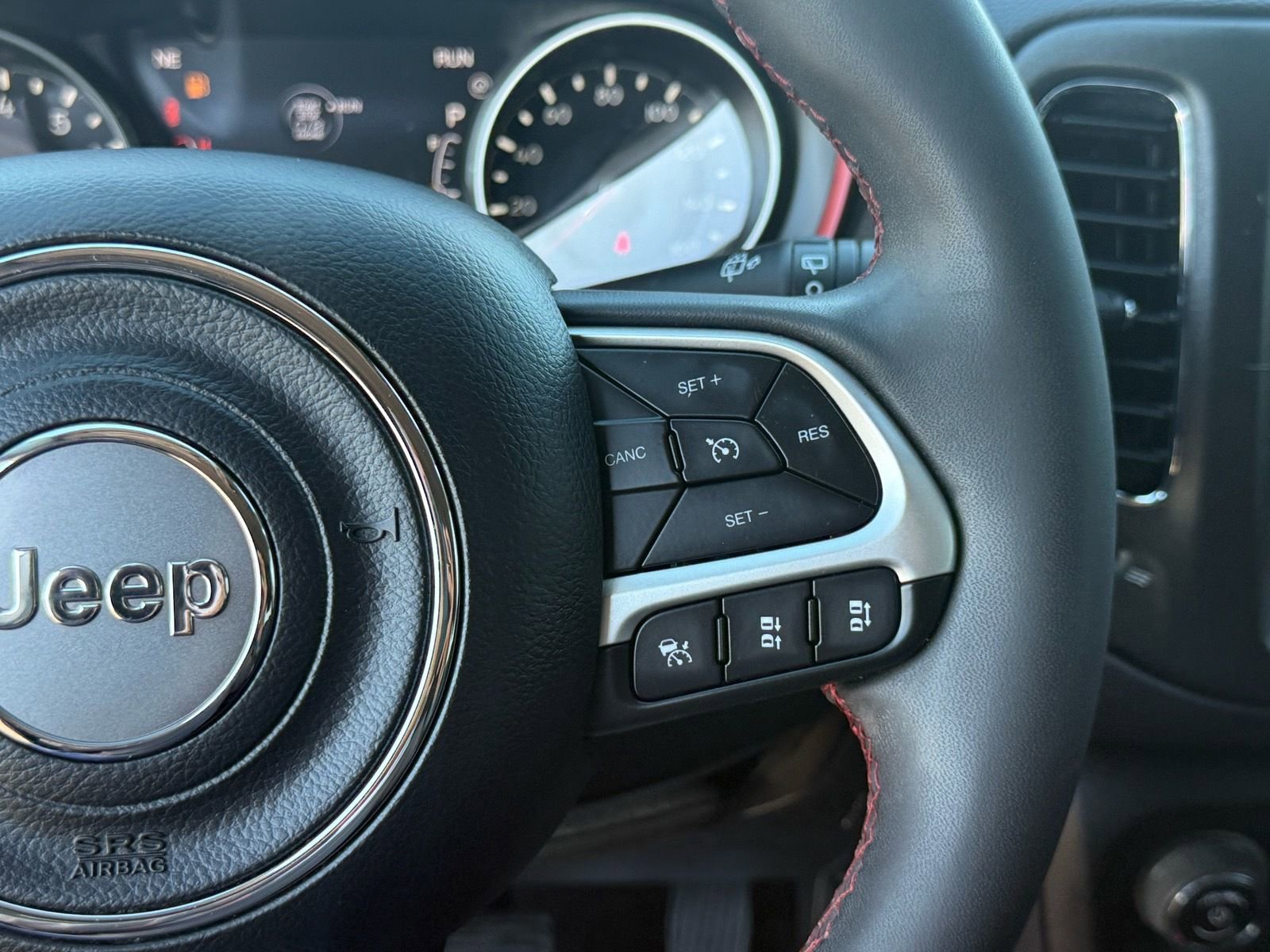 Used 2021 Jeep Compass Trailhawk image 18