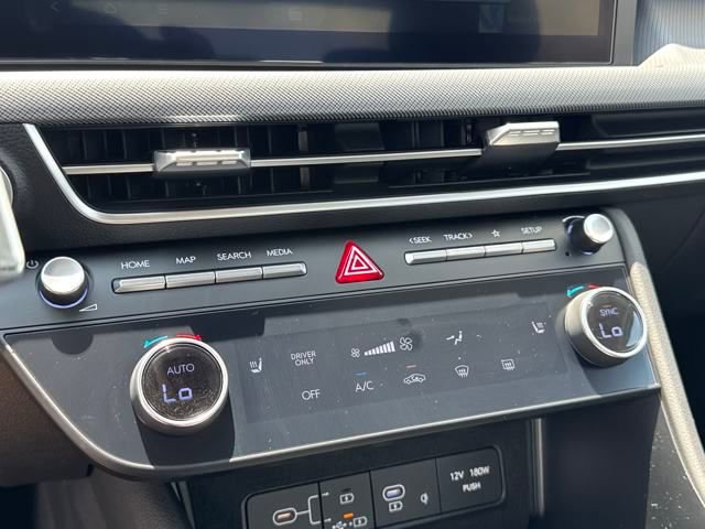 New 2025 Hyundai Sonata SEL image 18