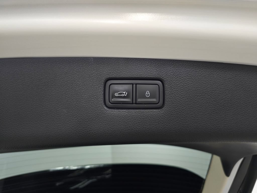 Used 2024 Genesis GV80 2.5T w/ Prestige Package AWD/4WD image 10