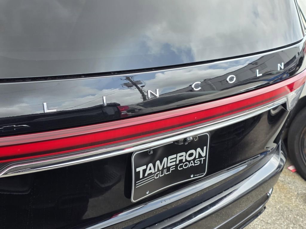 Used 2022 Lincoln Aviator Grand Touring w/ Elements Package Plus image 37