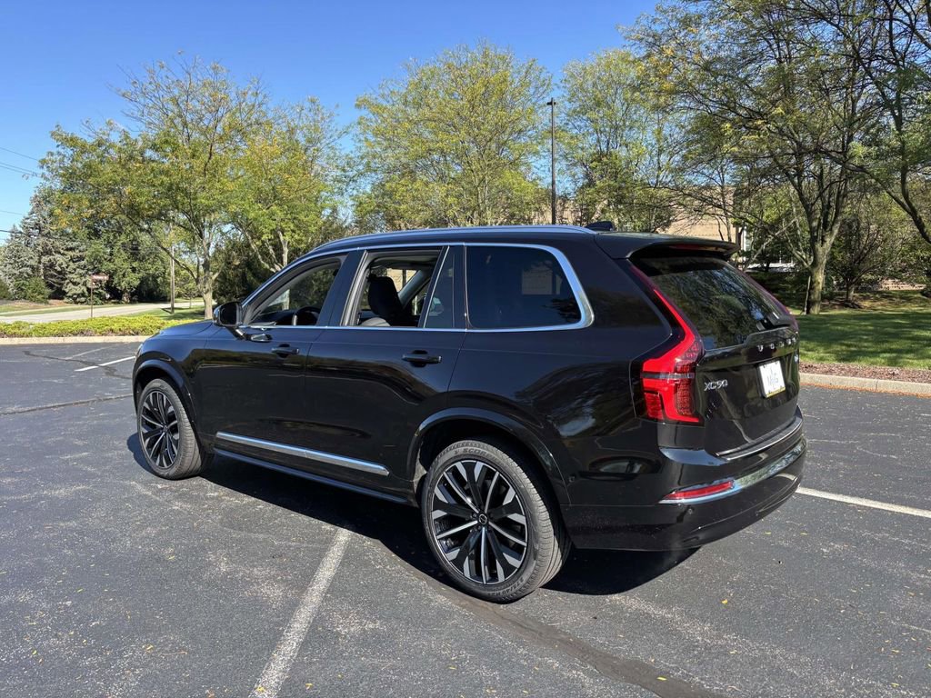 New 2026 Volvo XC90 B6 Plus w/ Protection Package Premier image 5