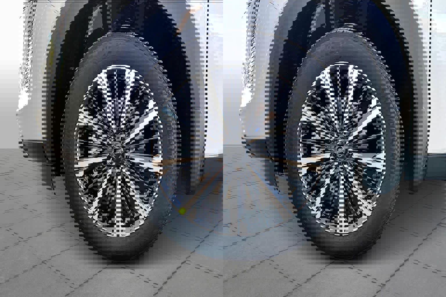 New 2026 Nissan Pathfinder Platinum image 9