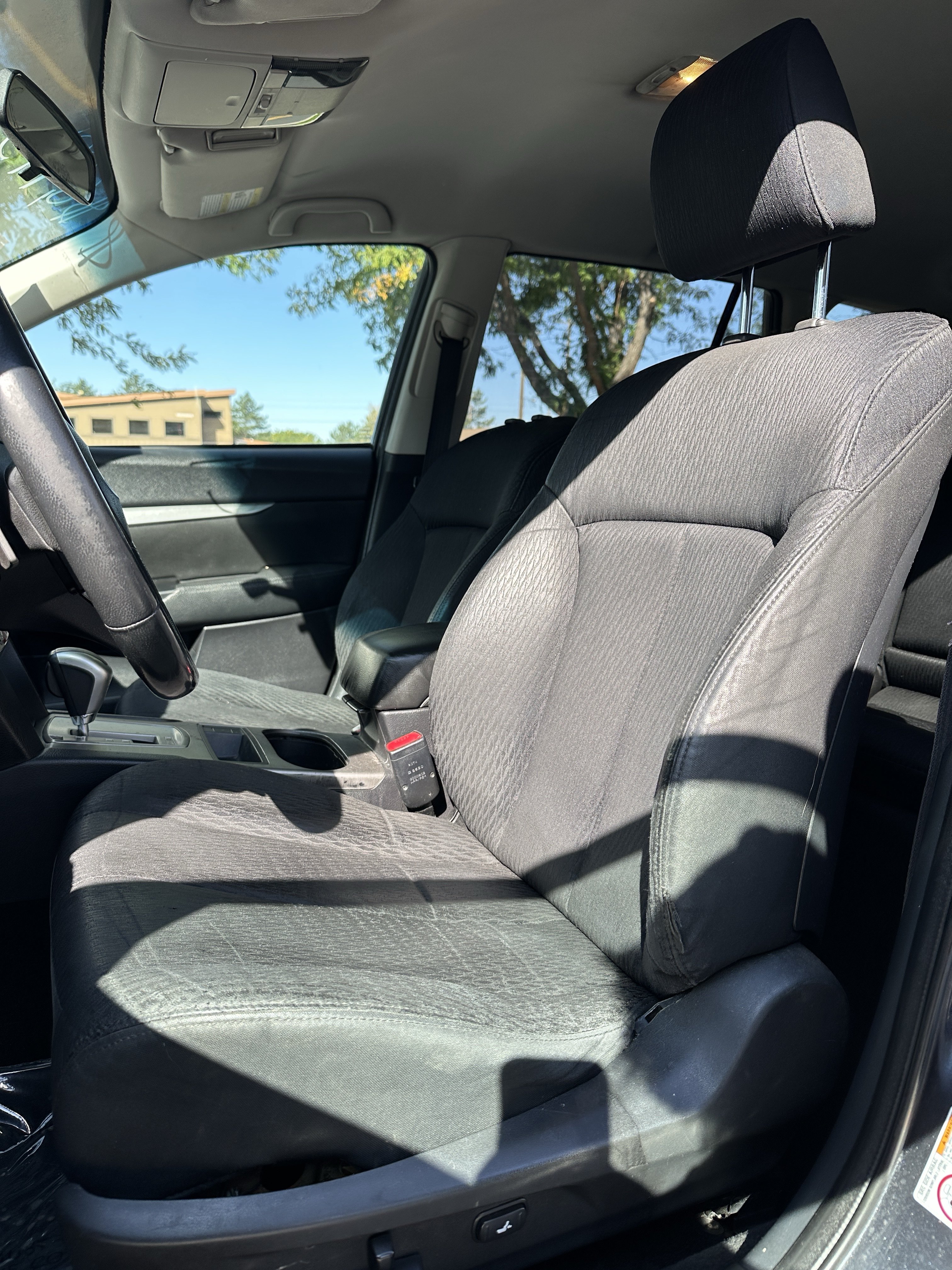 Used 2011 Subaru Outback 2.5i Premium AWD/4WD image 13