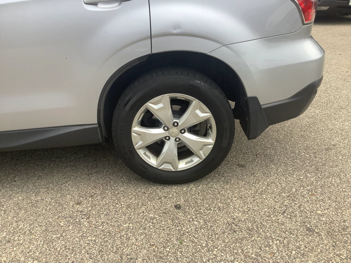 Used 2014 Subaru Forester 2.5i Limited AWD/4WD image 27