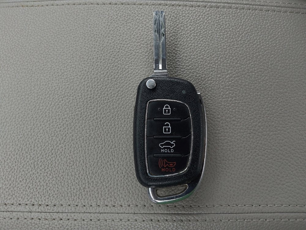 Used 2018 Hyundai Sonata SE image 32