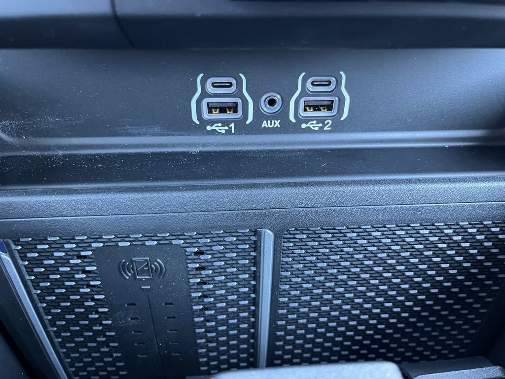 New 2026 RAM 1500 4x4 Crew Cab image 6