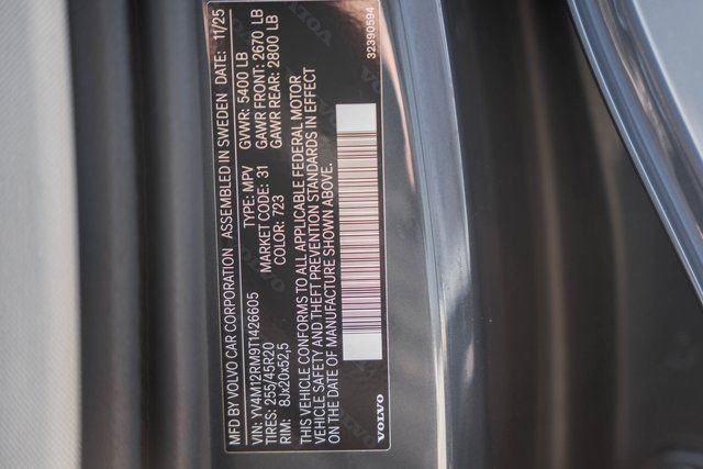 New 2026 Volvo XC60 B5 Ultra w/ Protection Package Premier AWD/4WD image 41